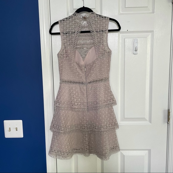 Lace Lilac Dress - Picture 4 of 8